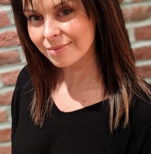 Meet your Posher, Karina